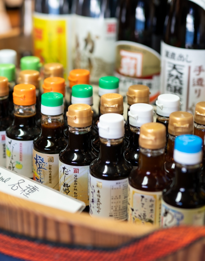 カネイワ醤油本店｜木桶仕込み・天然醸造の醤油と調味料